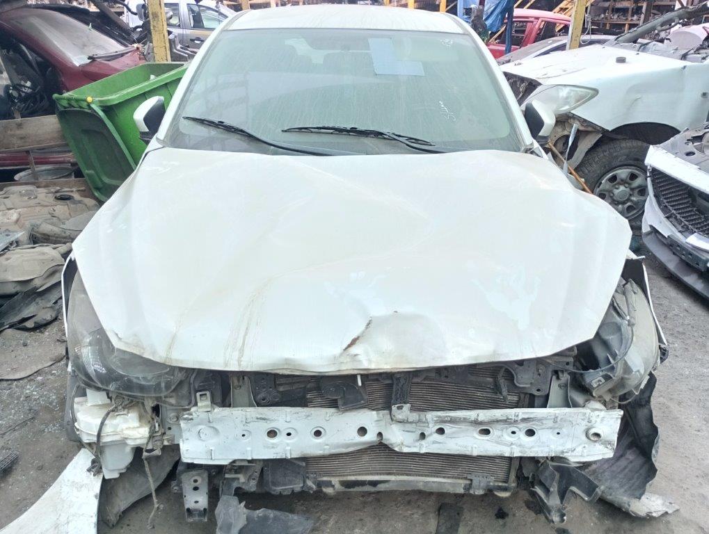 RIEL INYECCIóN Mazda 2 2016  USADO EN DESARME